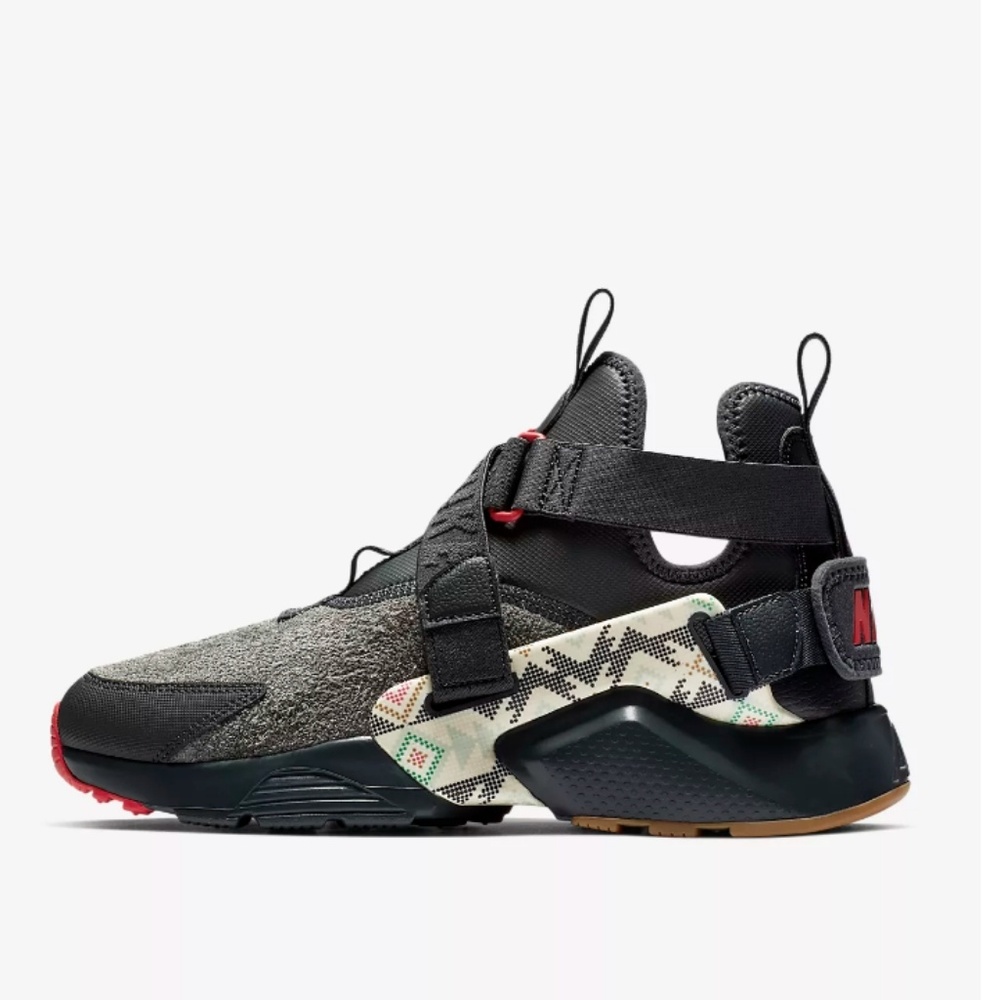 N7 Nike Huaraches